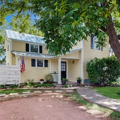 Cosmos Corner House