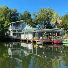 Crestwood Cove