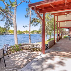Beckers Point Lake Houses