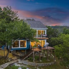Hideaway House