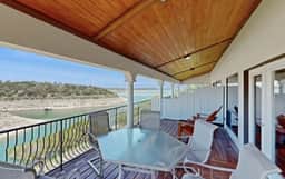 Chardonnay Haus - Image 2