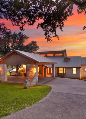 4-bedroom Hill Country home