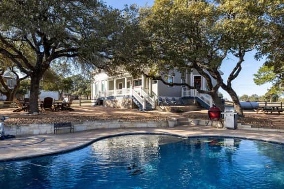 Unique Victorian Estate - The Llama Ranch - Image 1