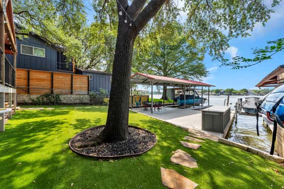 Villa Shoals - Image 1