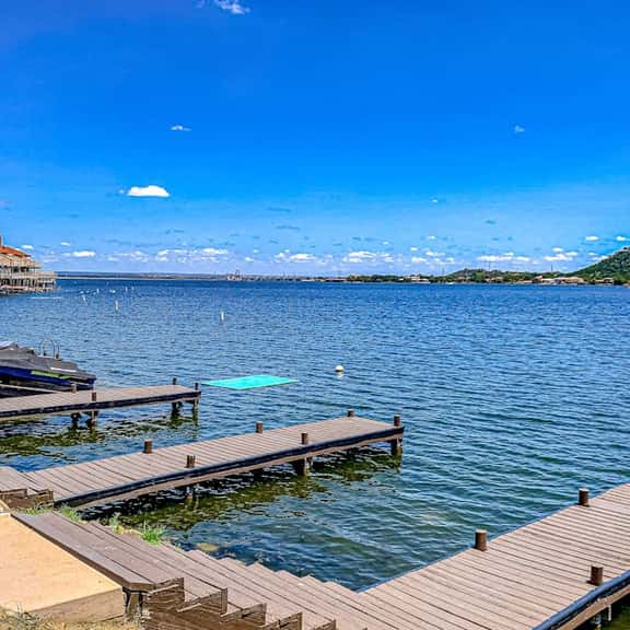 Lake Escape - Image 1