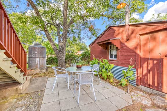 Cosmos Cottage - Image 4