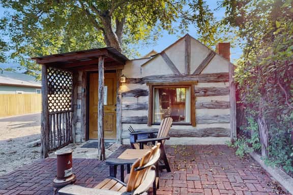 The Cabin at Durst Haus - Image 2