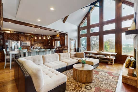 Spicewood Sunset Lake Villa - Image 3